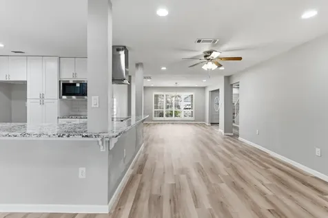 1620 Beachcomber Lane Houston TX 77062