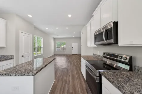 708 Crystal River Road Conroe TX 77316