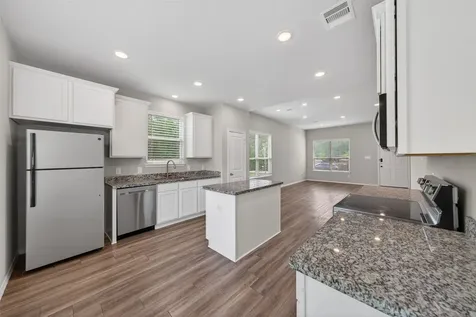 708 Crystal River Road Conroe TX 77316