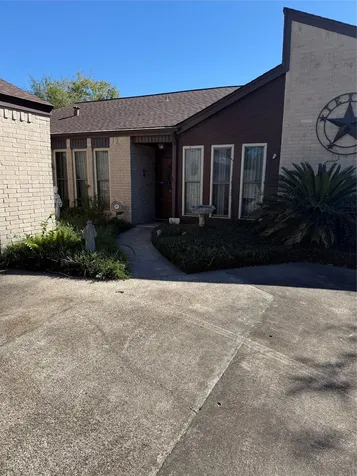 501 Pin Oak Drive Baytown TX 77520