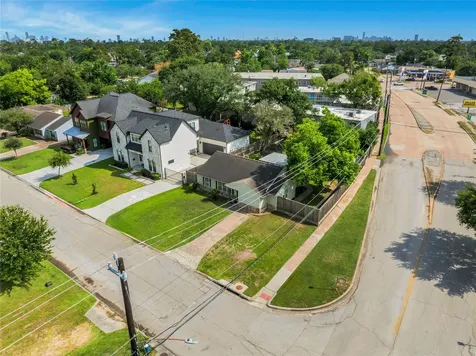 1771 De Milo Drive Houston TX 77018