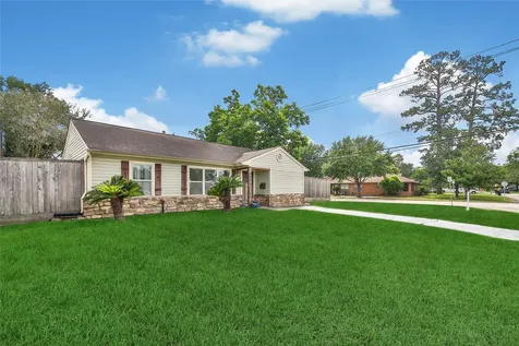 1771 De Milo Drive Houston TX 77018