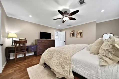 1771 De Milo Drive Houston TX 77018