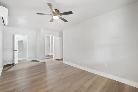 5966 Doulton Drive Houston TX 77033