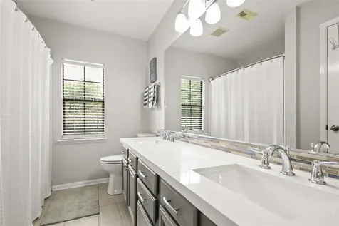 10510 Pearl Drive Houston TX 77064