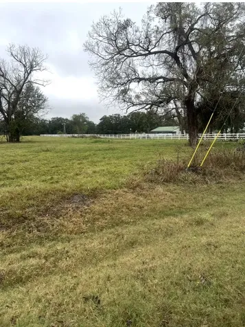 562 Mill Road Angleton TX 77515