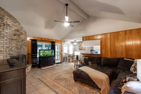 67 Sweetgum Court Lake Jackson TX 77566