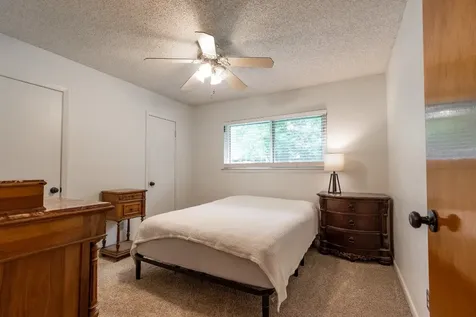 67 Sweetgum Court Lake Jackson TX 77566