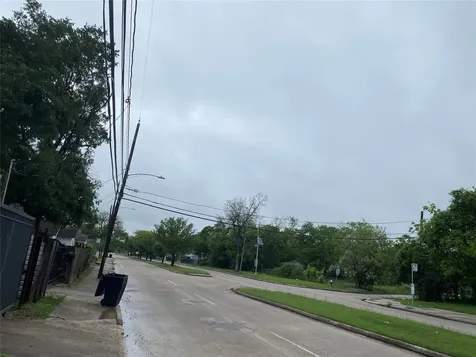 3013 Altoona Street Houston TX 77026