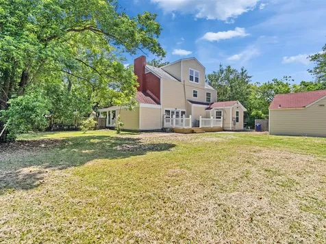 230 9th Avenue Texas City TX 77590