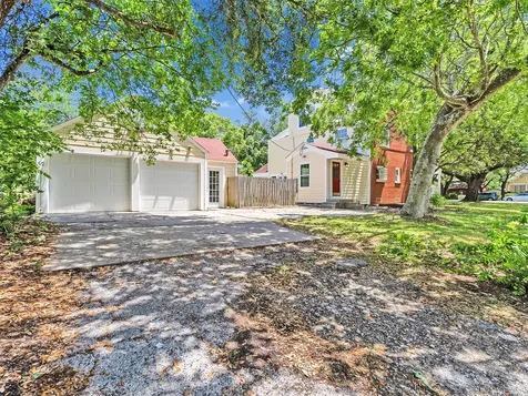 230 9th Avenue Texas City TX 77590