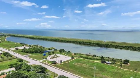 230 9th Avenue Texas City TX 77590