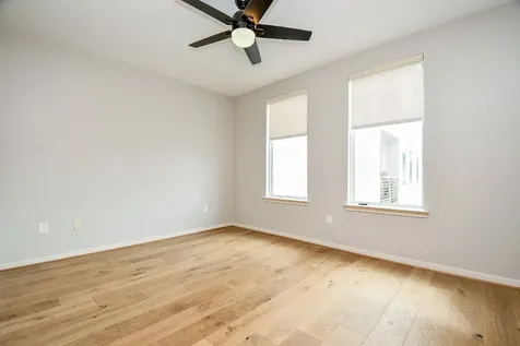 505 Jackson Hill Street 307 Houston TX 77007