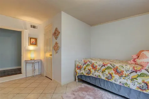 146 2nd Street Sugar Land TX 77498