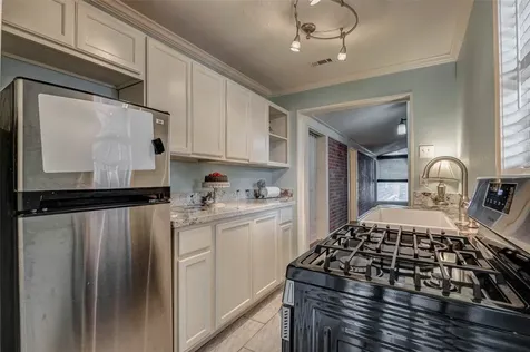 146 2nd Street Sugar Land TX 77498