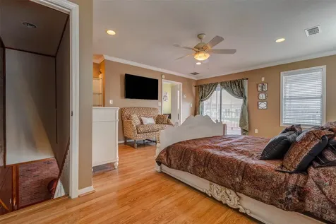 146 2nd Street Sugar Land TX 77498
