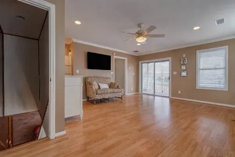 146 2nd Street Sugar Land TX 77498