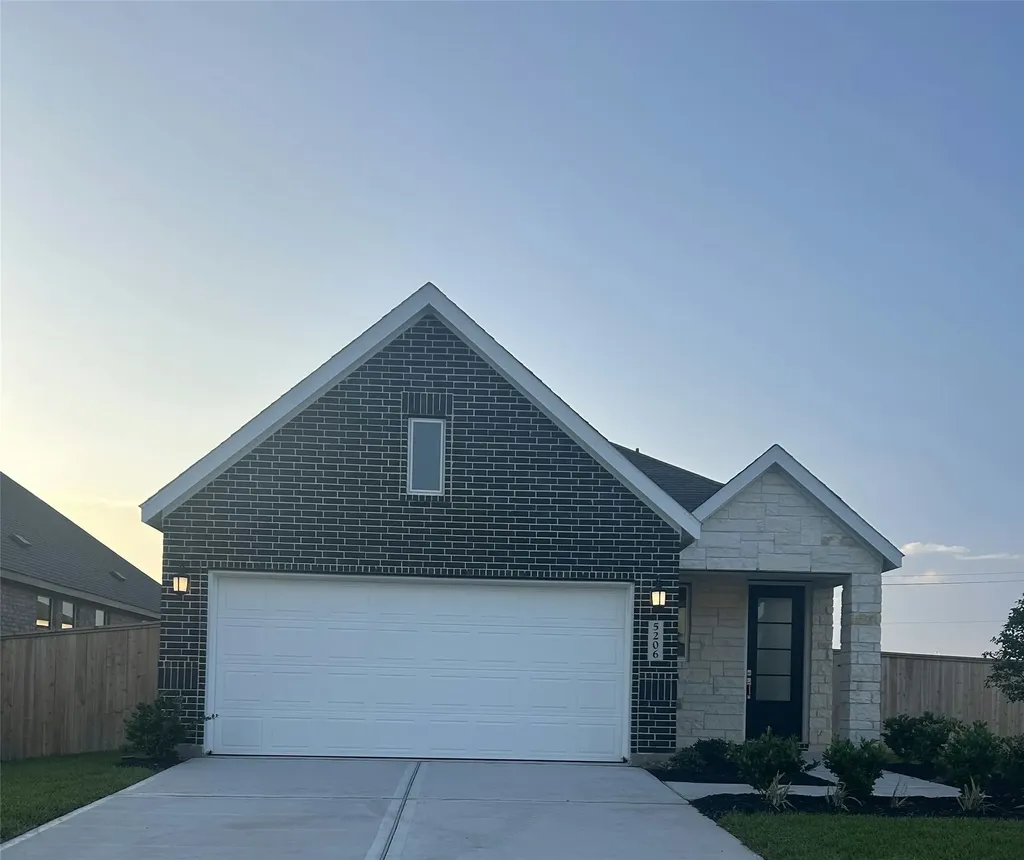 5206 Santa Cruz Bay Richmond TX 77469