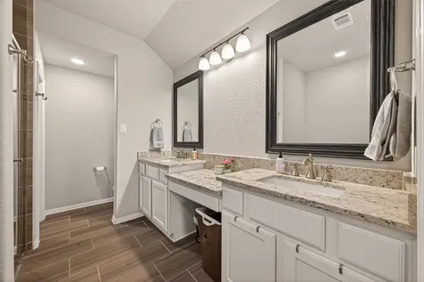 2312 Redwood Ridge Trail Manvel TX 77578