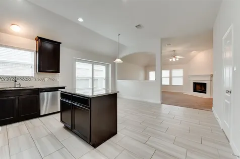 4446 Barnstone Ridge Lane Rosharon TX 77583