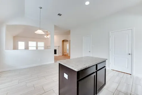 4446 Barnstone Ridge Lane Rosharon TX 77583