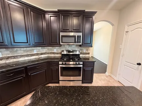 6523 Hunters Creek Lane Baytown TX 77521