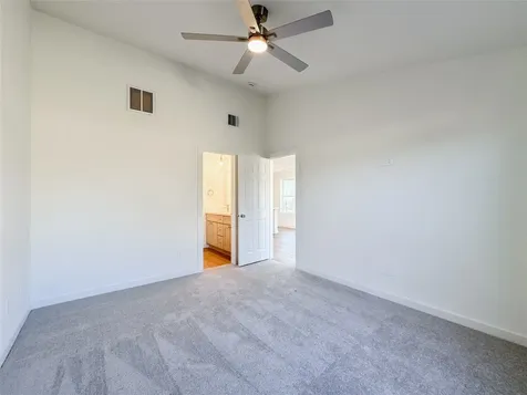 2718 Discovery Trails Court Conroe TX 77301