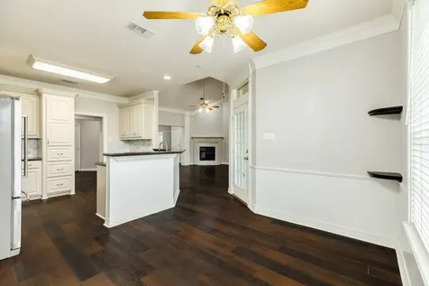 900 Enchanted Oaks Drive Angleton TX 77515