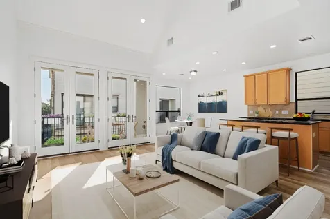 2547 Rusk Street Houston TX 77003