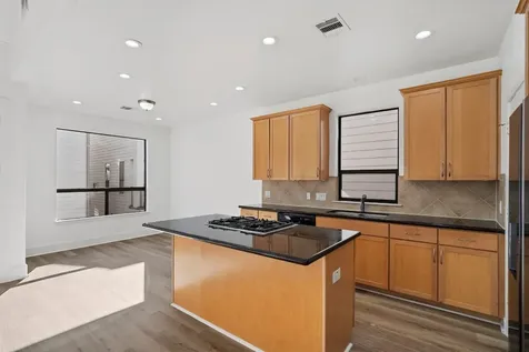 2547 Rusk Street Houston TX 77003