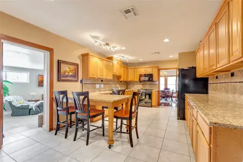 4316 Caduceus Place Galveston TX 77550