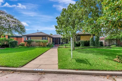 4316 Caduceus Place Galveston TX 77550