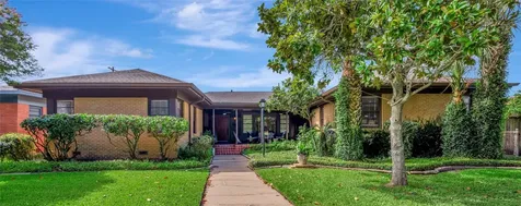 4316 Caduceus Place Galveston TX 77550