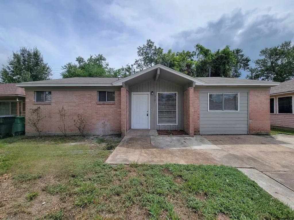 3121 Proswimmer Street Houston TX 77088