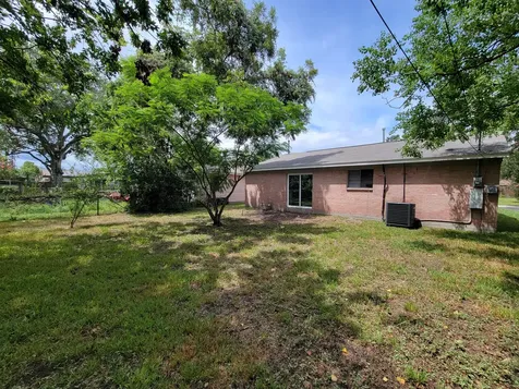 3121 Proswimmer Street Houston TX 77088