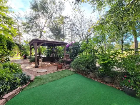 709 Palmer Drive Conroe TX 77302