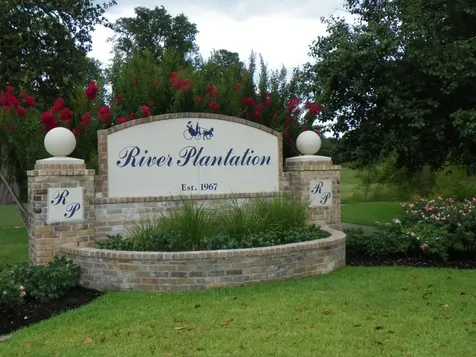 709 Palmer Drive Conroe TX 77302