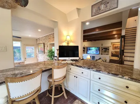 709 Palmer Drive Conroe TX 77302