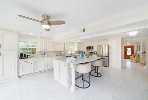7711 Miller Glen Lane Houston TX 77072
