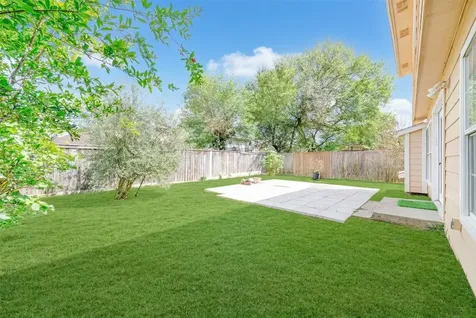 7711 Miller Glen Lane Houston TX 77072