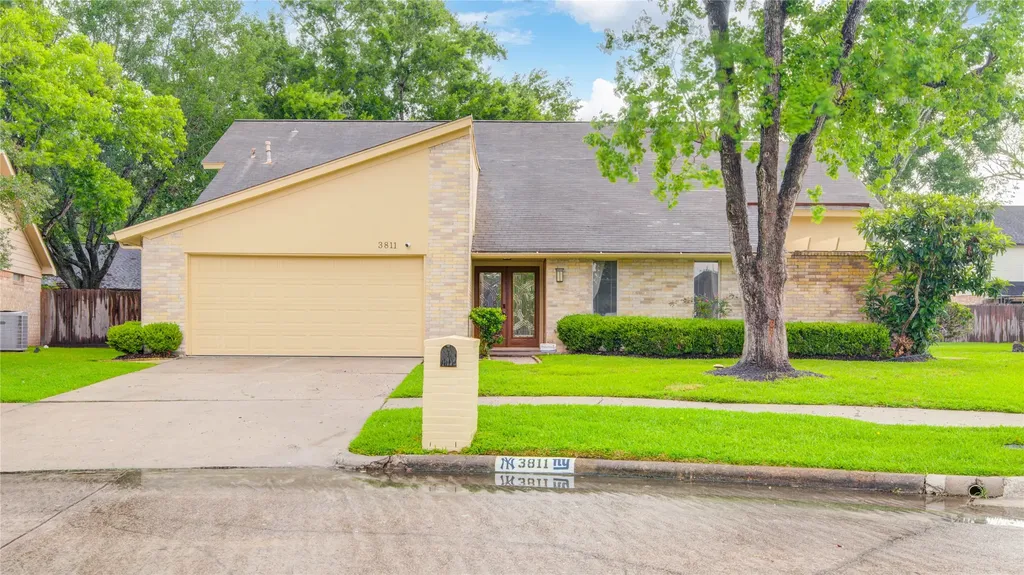 3811 Lamplighter Circle Missouri City TX 77459