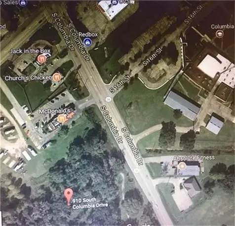 908 S Columbia Drive West Columbia TX 77486