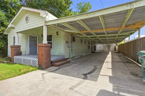 7839 Goode Street A Houston TX 77012