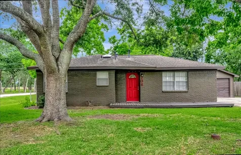 708 Moody Avenue League City TX 77573