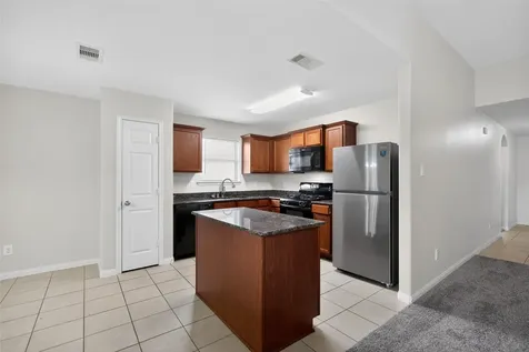 9742 Opal Rock Drive Rosharon TX 77583