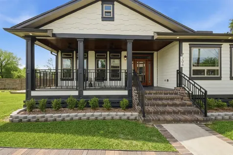 206 N Street Houston TX 77009