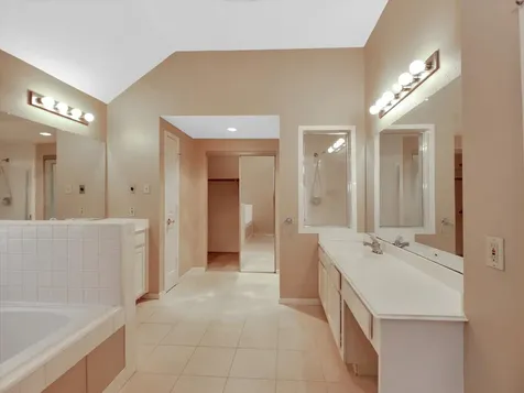 16423 Ash Point Lane Sugar Land TX 77498