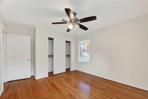 2010 Wakefield Drive Houston TX 77018