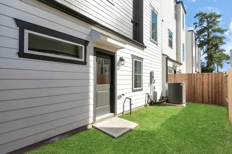 5410 Wheatley Street B Houston TX 77091