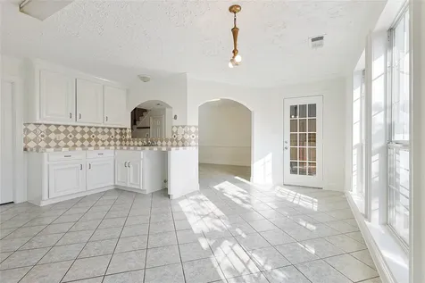 8502 Detroit Street C Houston TX 77017